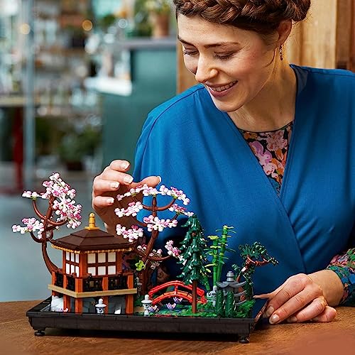 LEGO Icons Tranquil Garden 10315 Brick Island