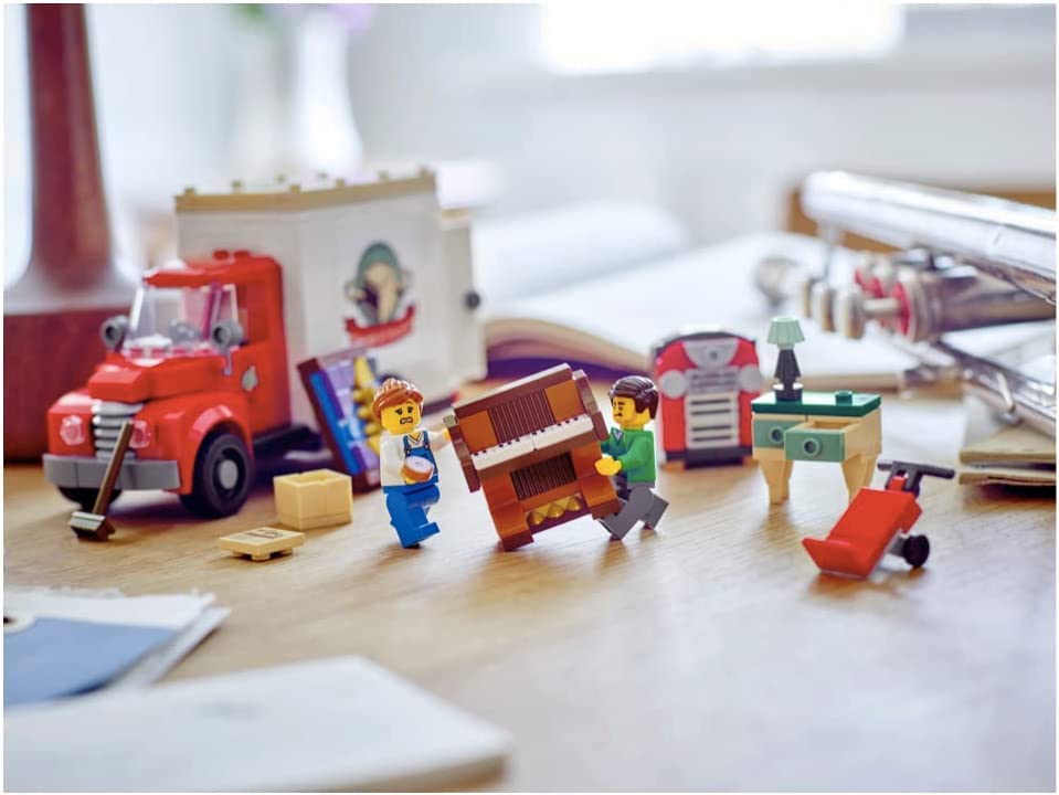 LEGO Moving Truck 40586 Brick Island