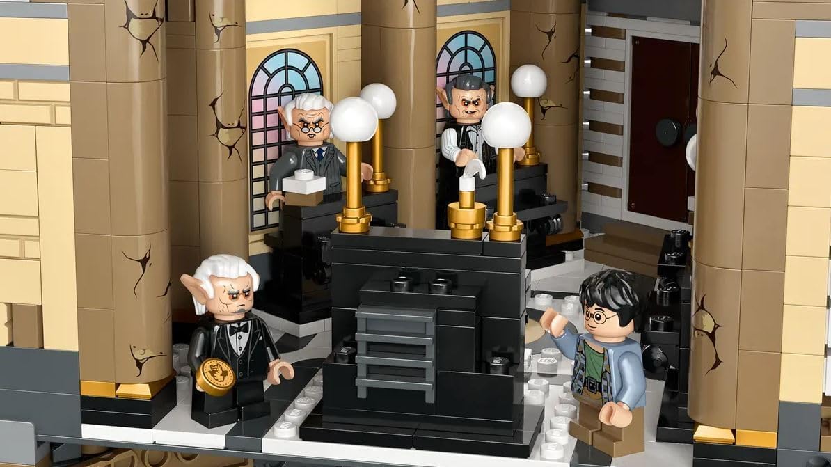 Lego Gringotts Wizarding Bank Collectors' Edition 76417