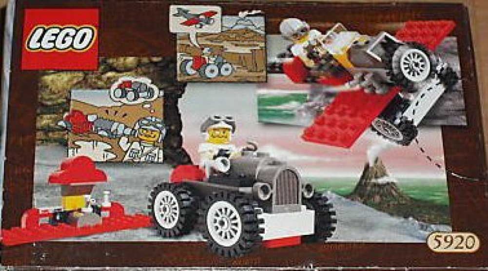 LEGO Adventurers Dinosaur Island 5920