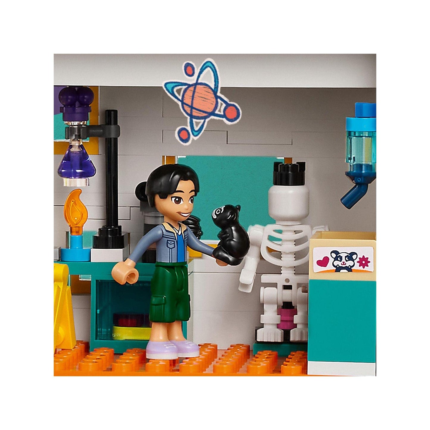 LEGO Friends Heartlake International School 41731 Brick Island