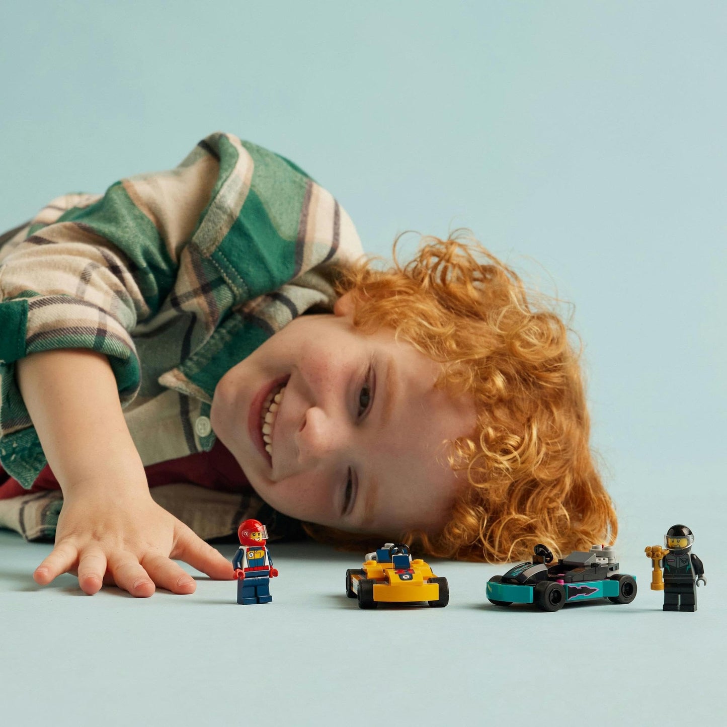 LEGO City Go-Karts and Race Drivers 60400 Brick Island