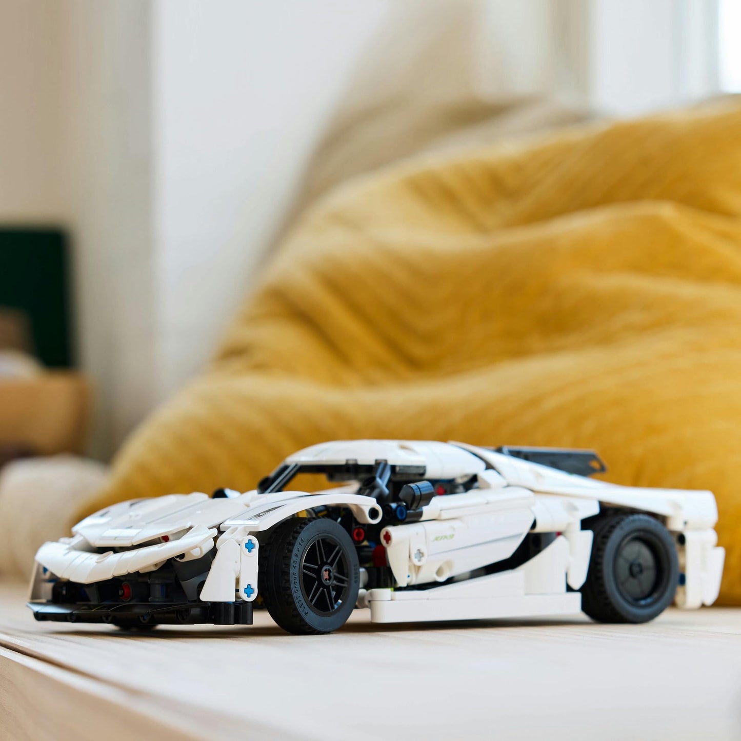 LEGO Technic Koenigsegg Jesko Absolut White Hypercar 42184 Amazon