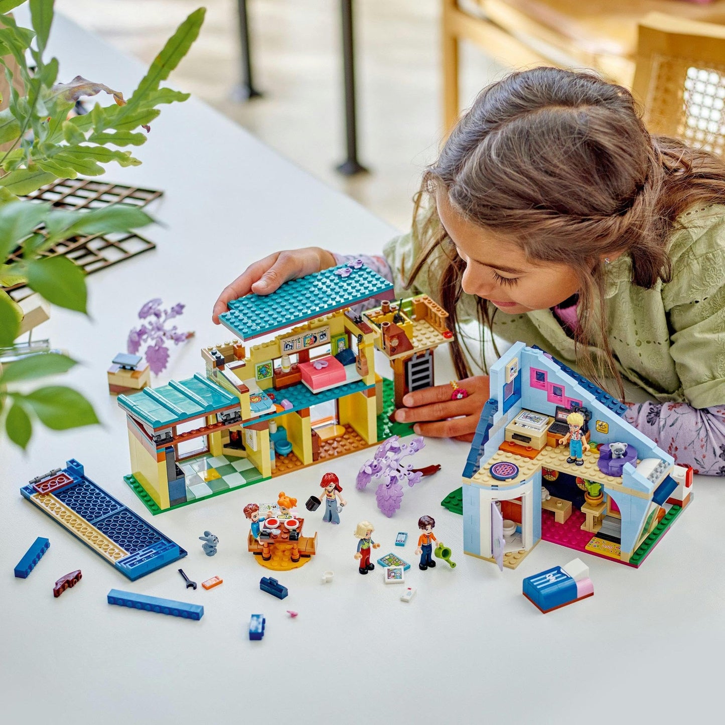 LEGO Friends Olly and Paisley's Family Houses 42620 Amazon