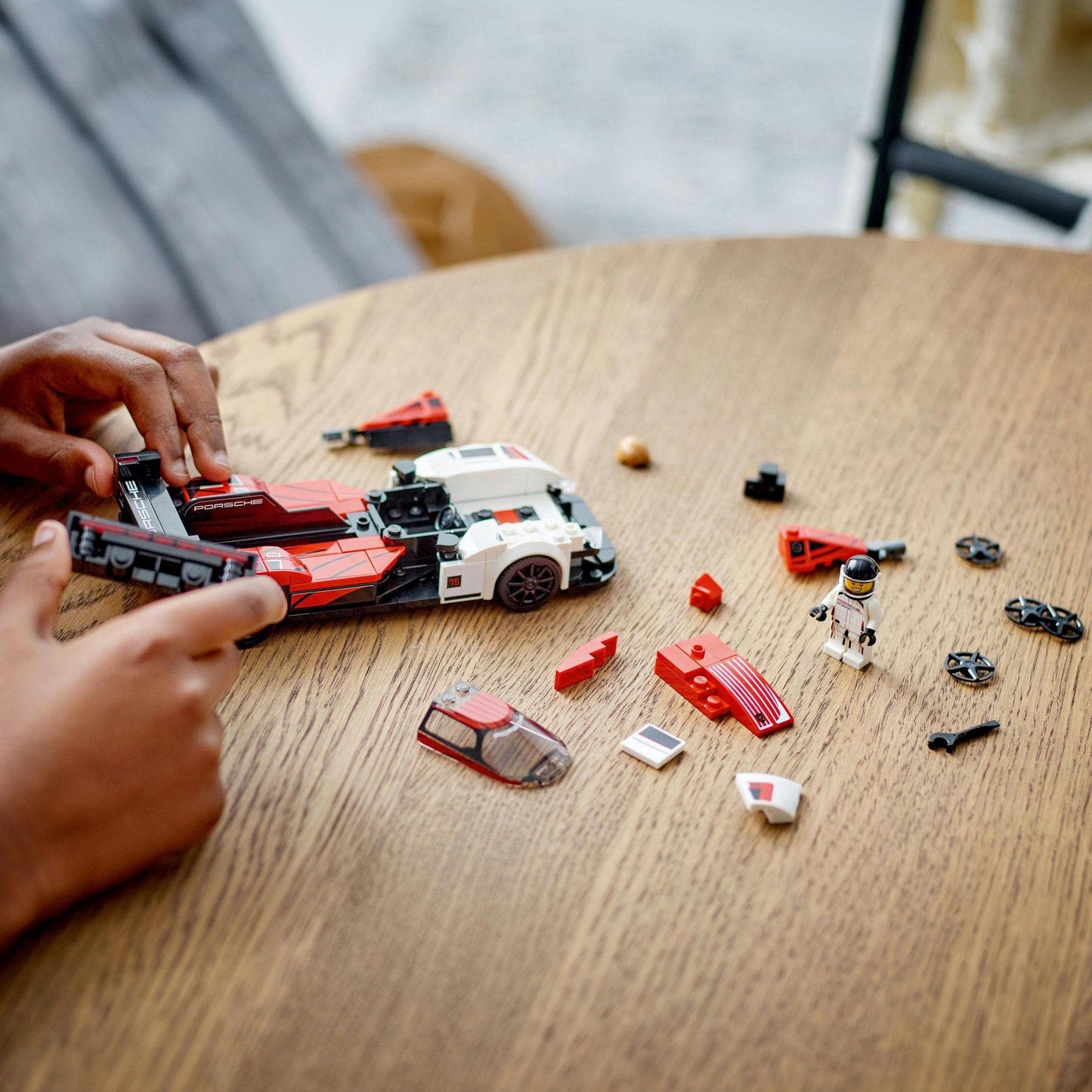 LEGO Speed Champions Porsche 963 76916 Brick Island