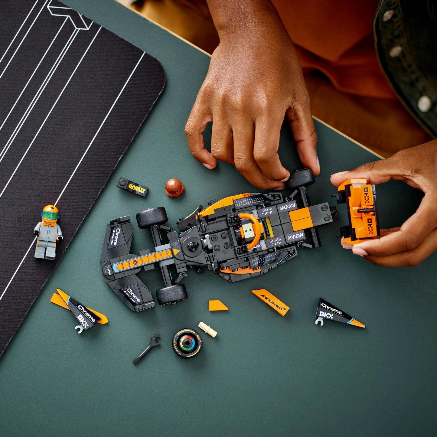 LEGO Speed Champions 2023 McLaren Formula 1 Race Car 76919 Brick Island