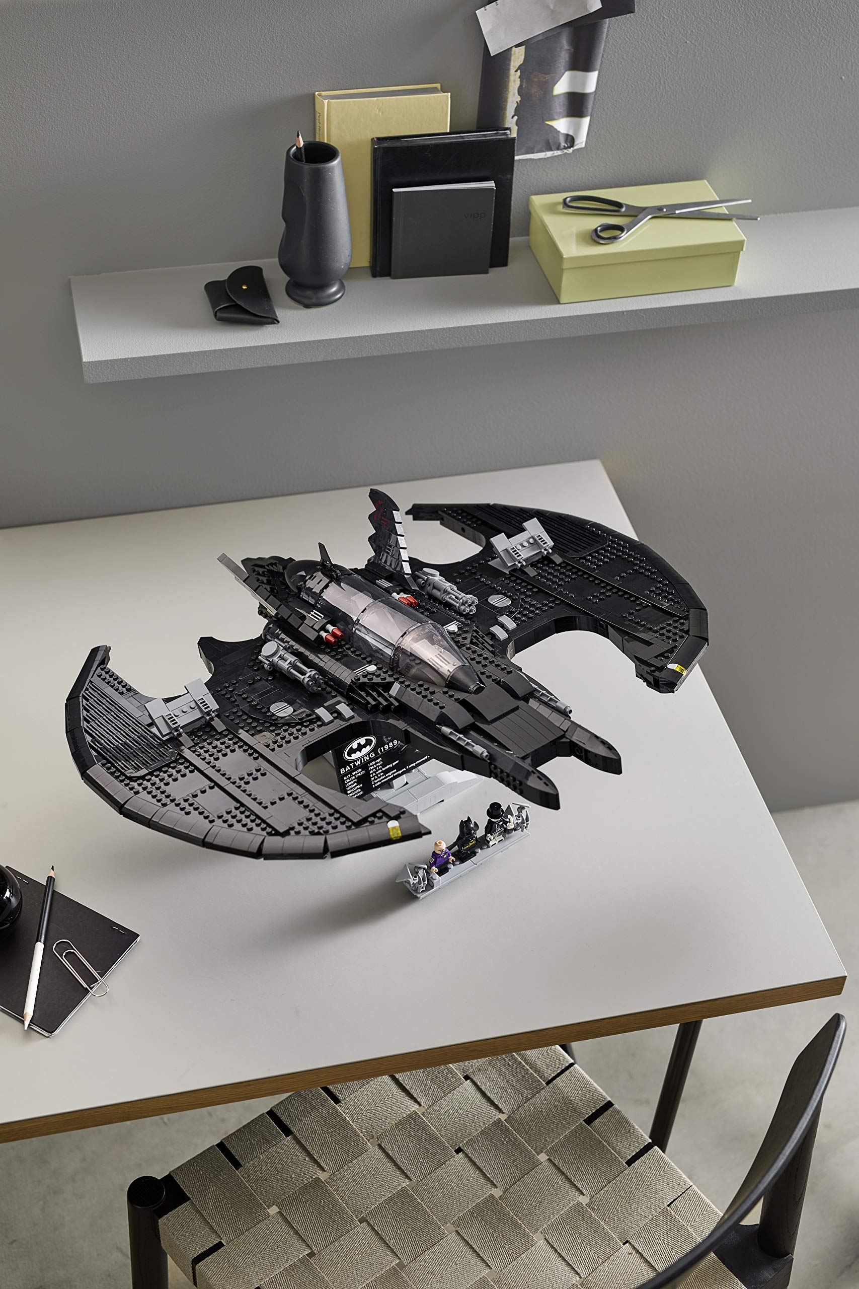 LEGO 76161 1989 Batwing Brick Island