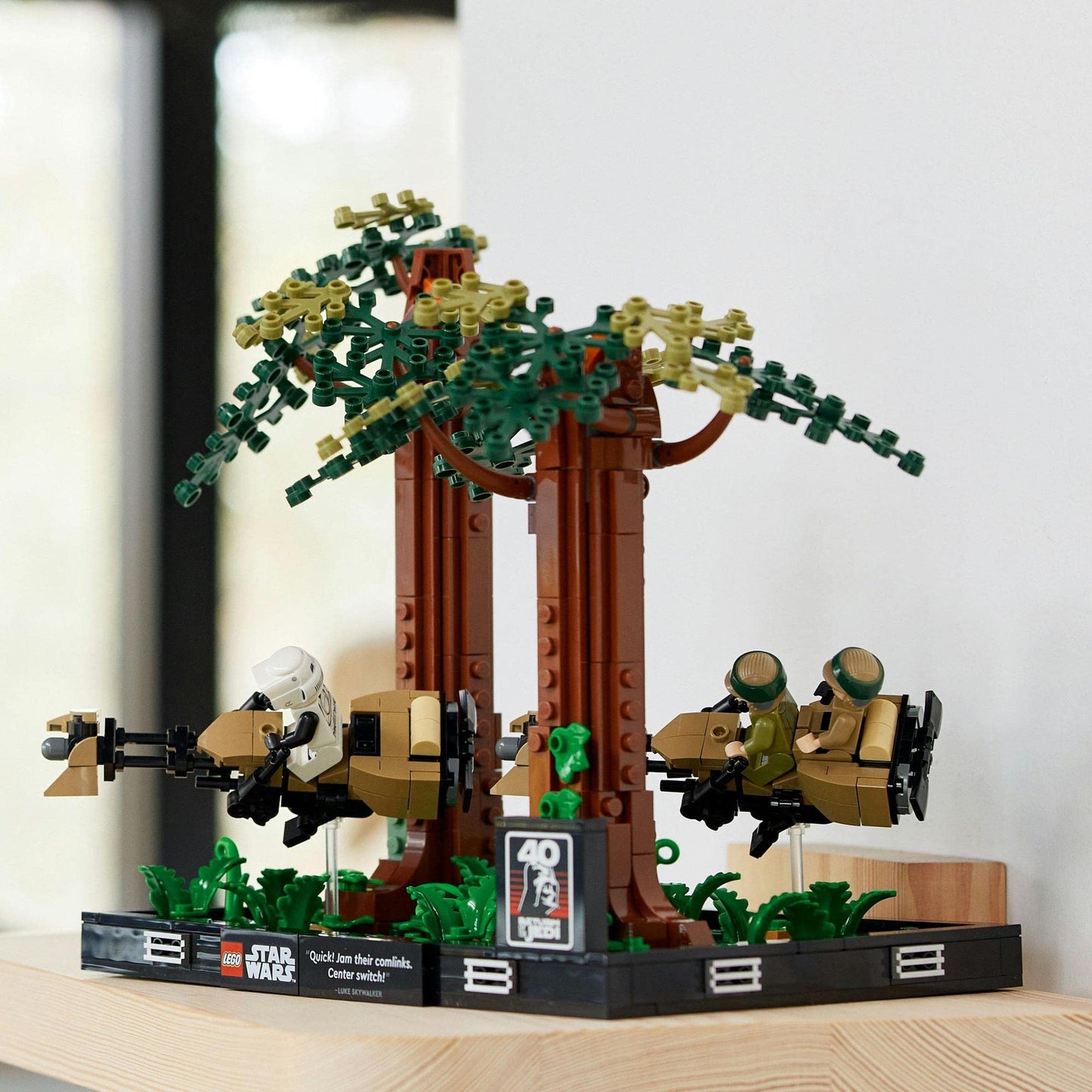 LEGO Star Wars Endor Speeder Chase Diorama 75353 Brick Island