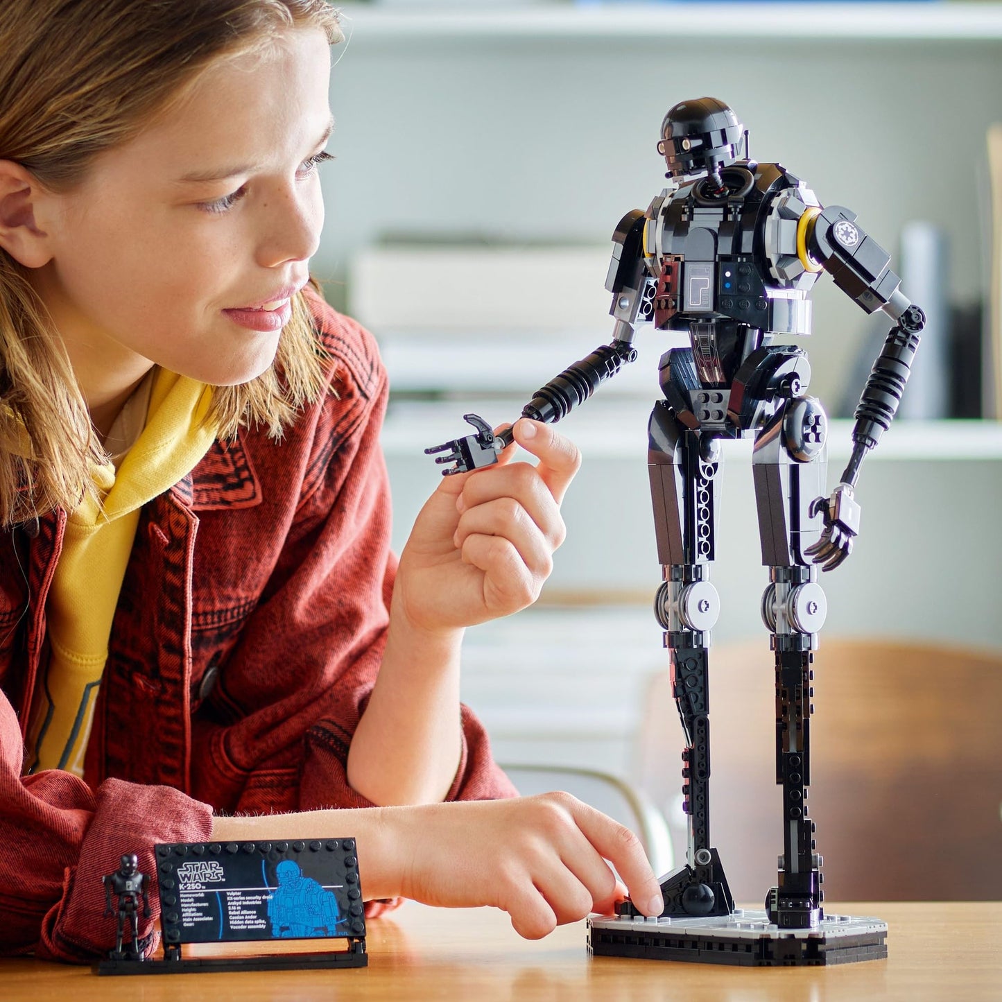 LEGO Star Wars: Andor K-2SO Security Droid 75434