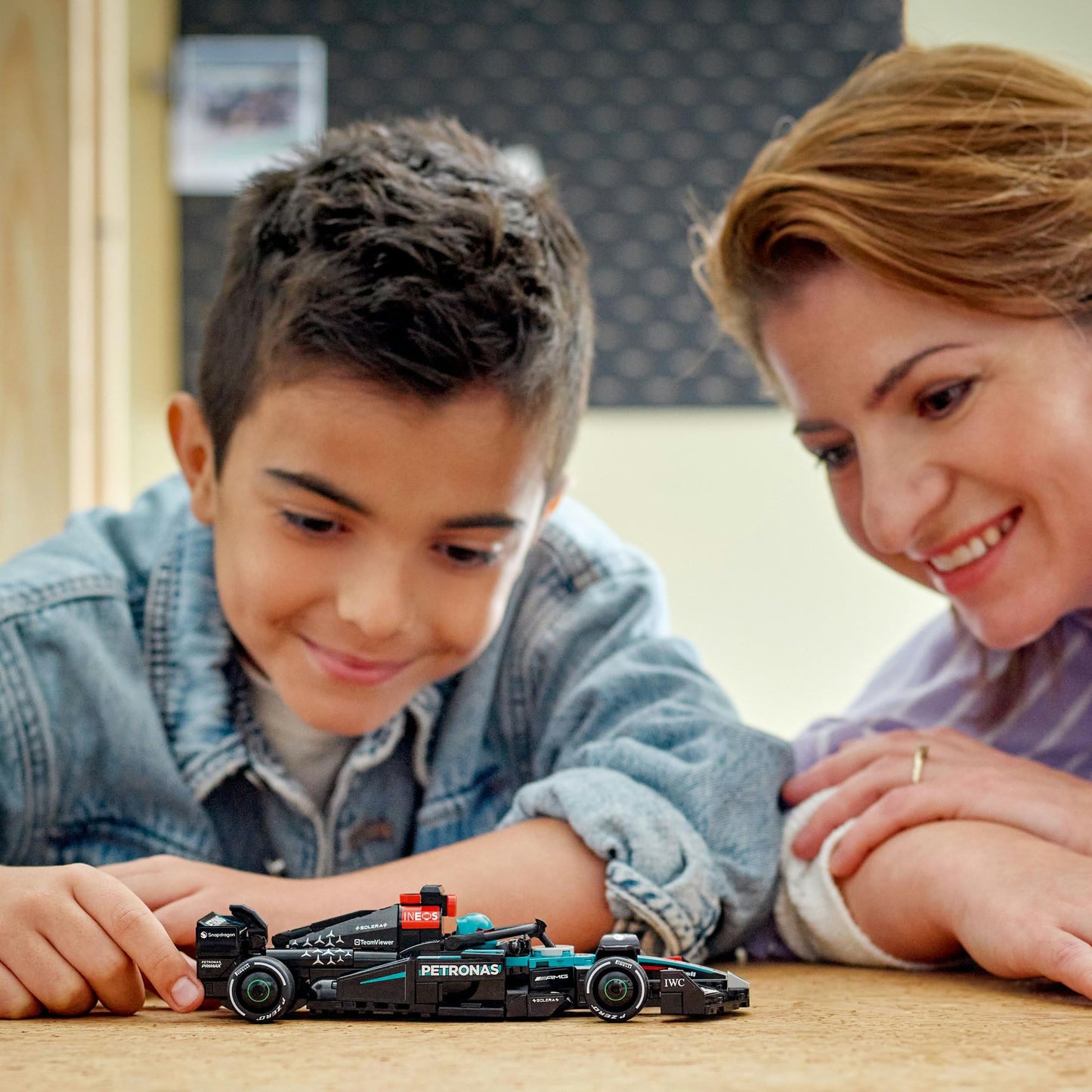 LEGO Speed Champions Mercedes-AMG F1 W15 Race Car 77244 Brick Island