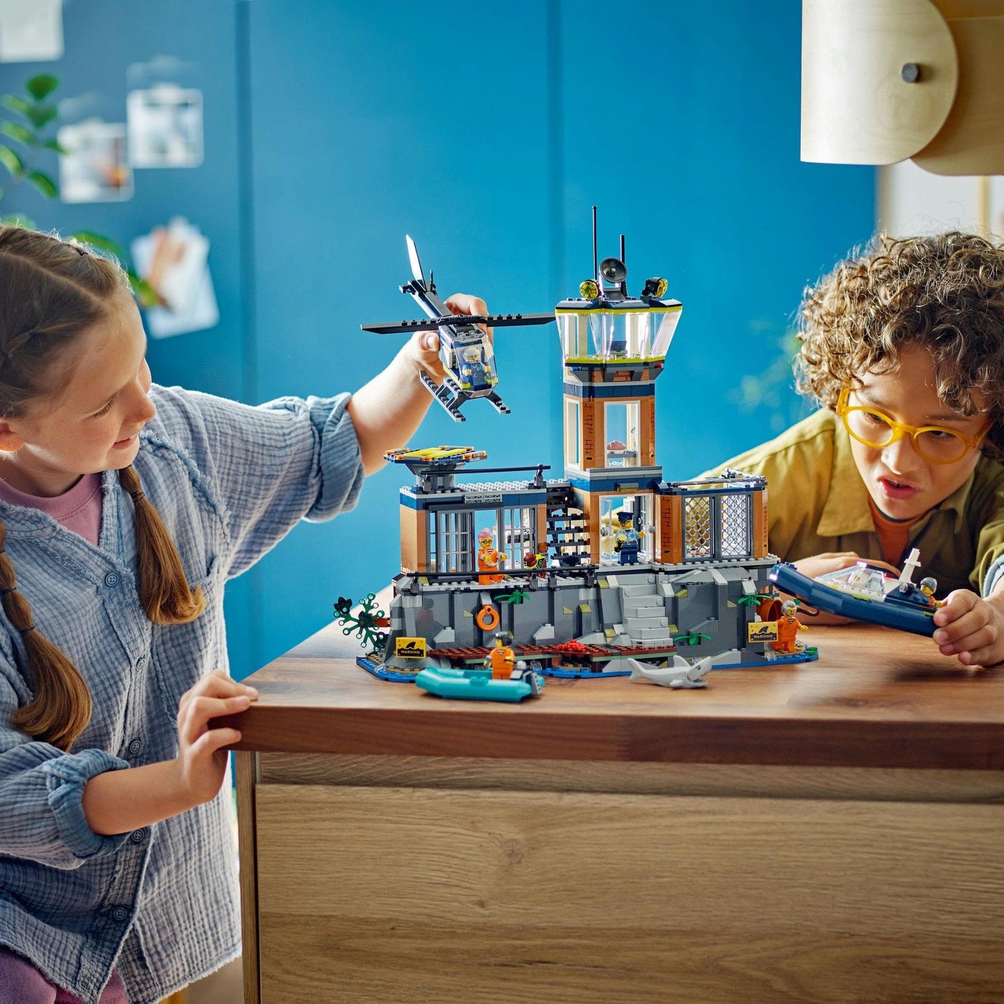 LEGO City Police Prison Island 60419 Amazon