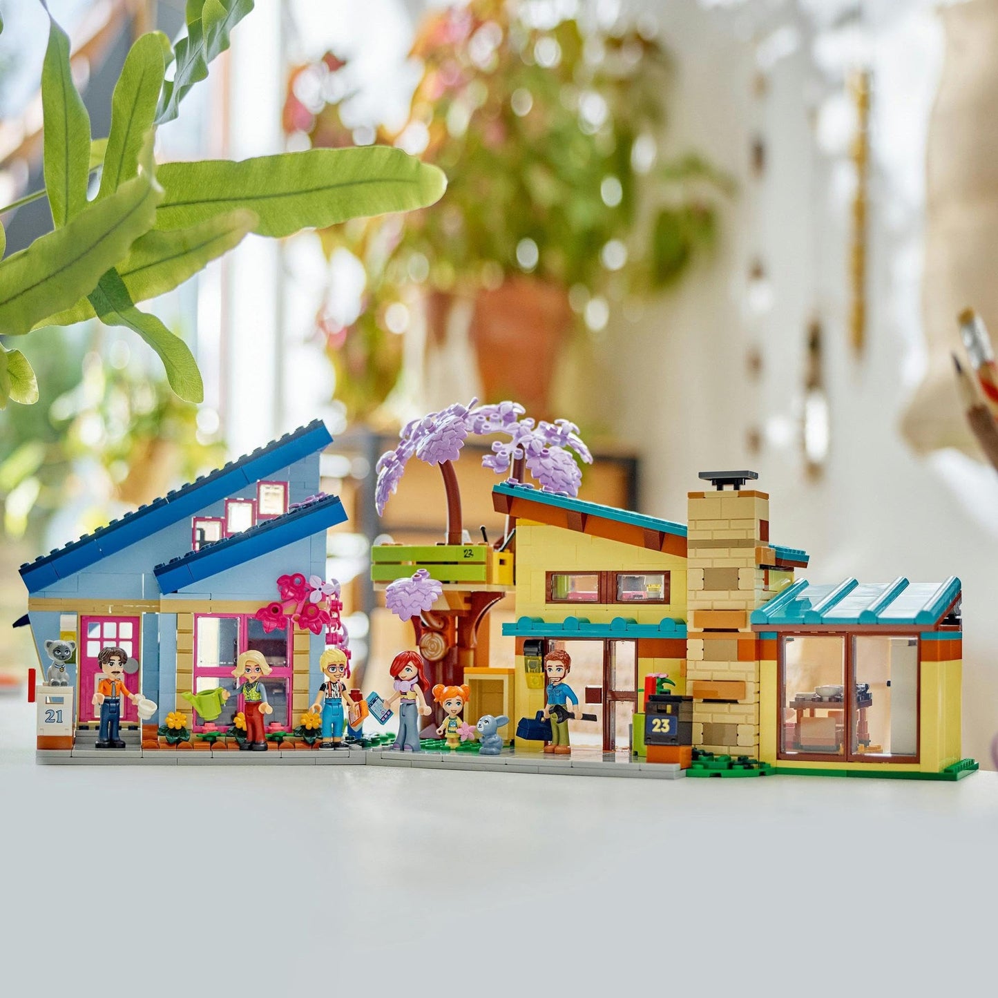 LEGO Friends Olly and Paisley's Family Houses 42620 Amazon