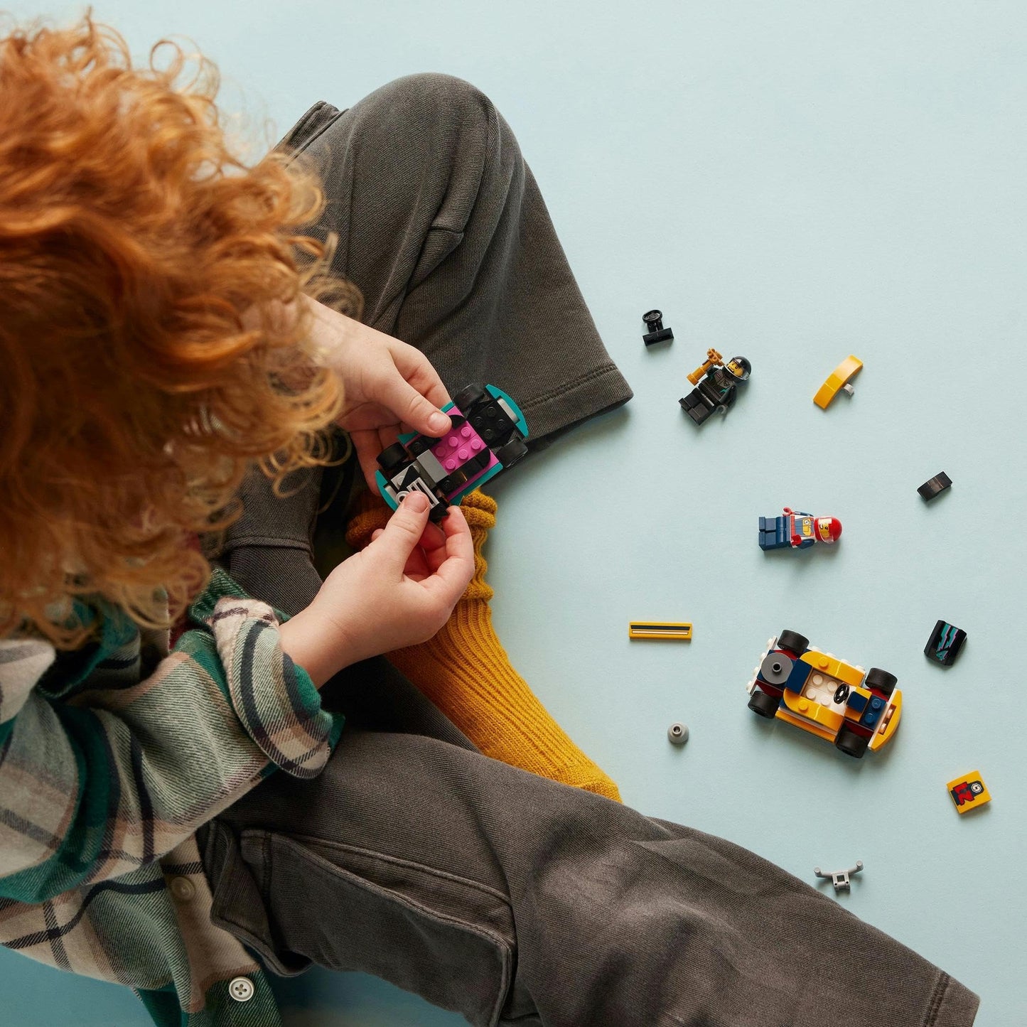 LEGO City Go-Karts and Race Drivers 60400 Brick Island