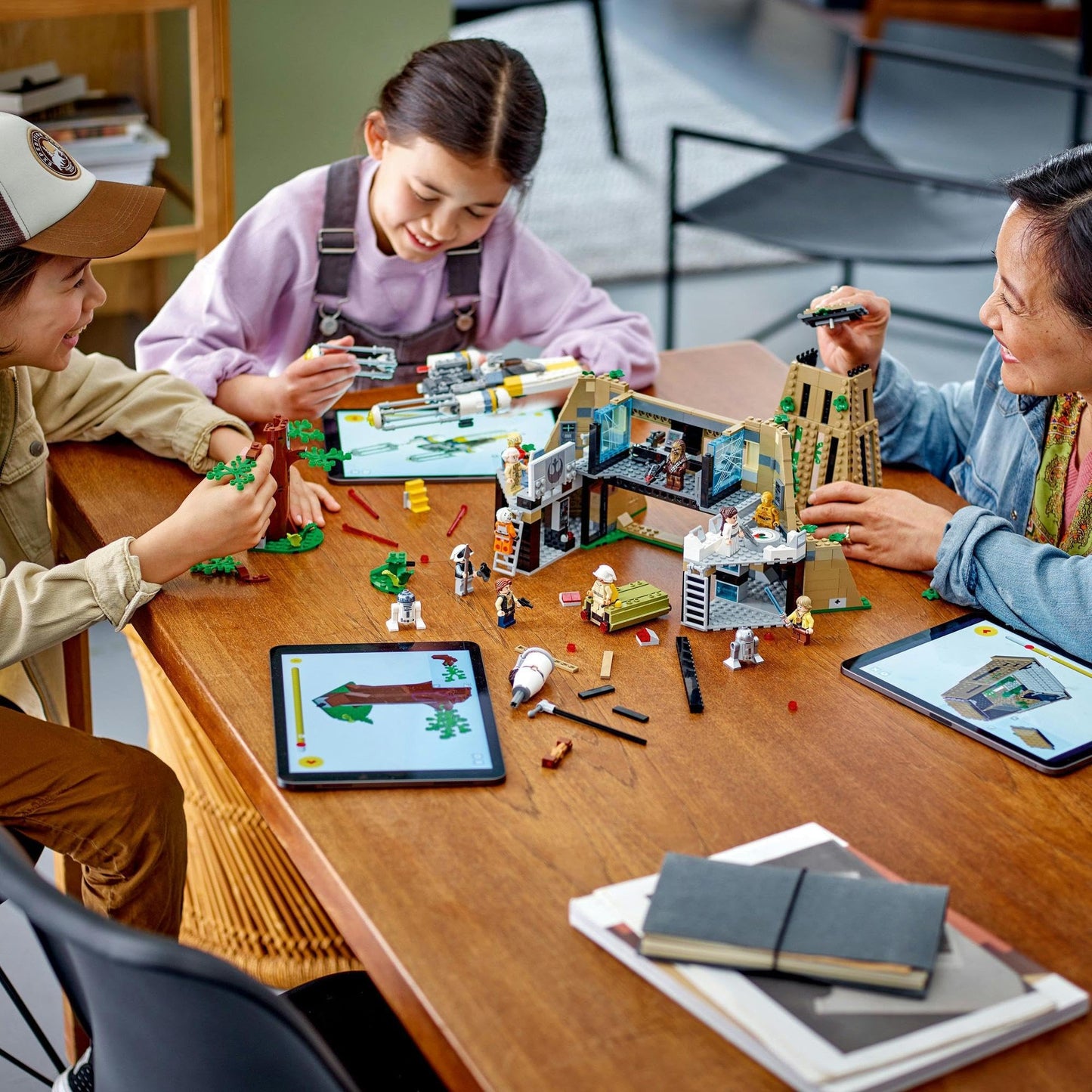 LEGO New Hope Yavin 4 Rebel Base 75365 Brick Island