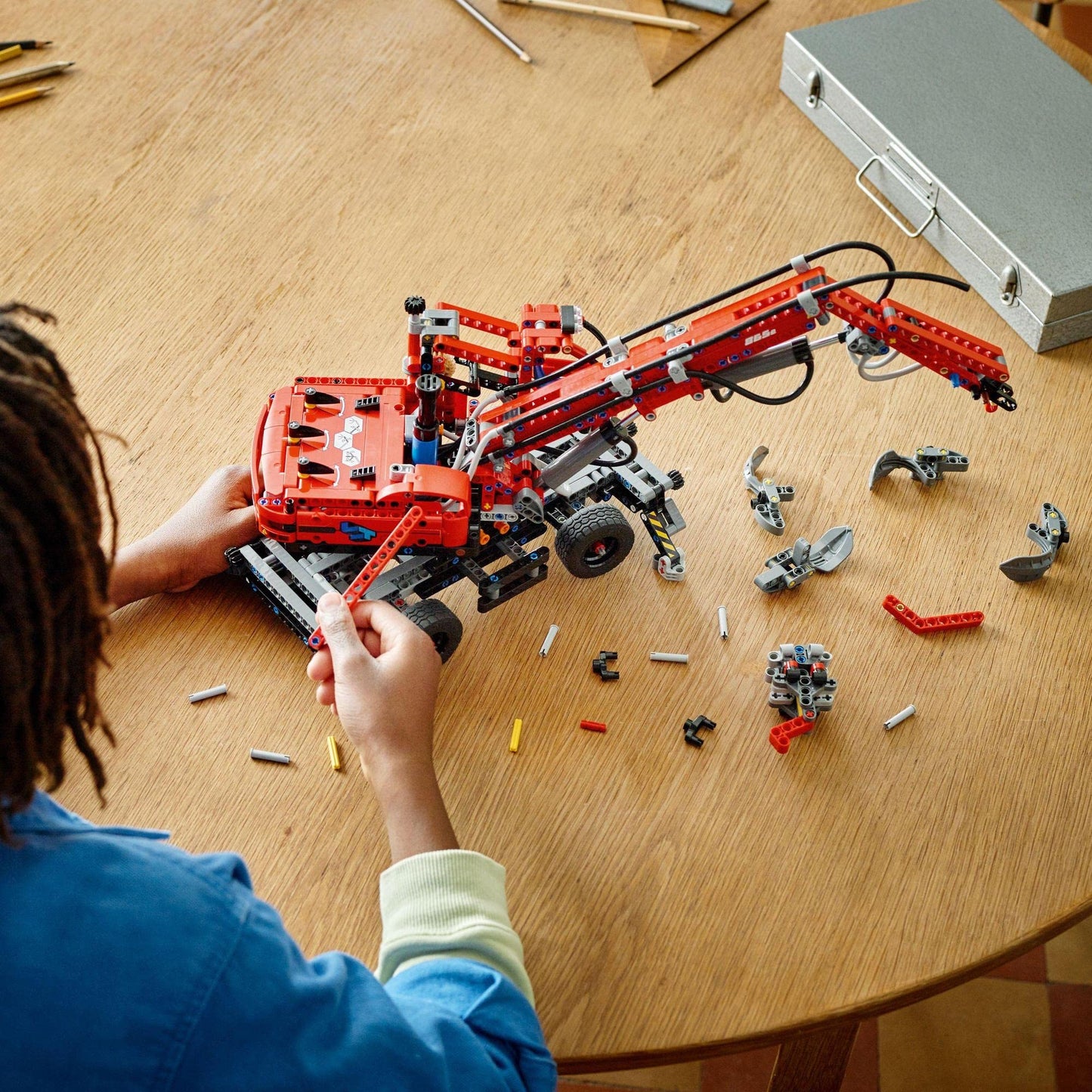 LEGO Technic Material Handler 42144 Brick Island