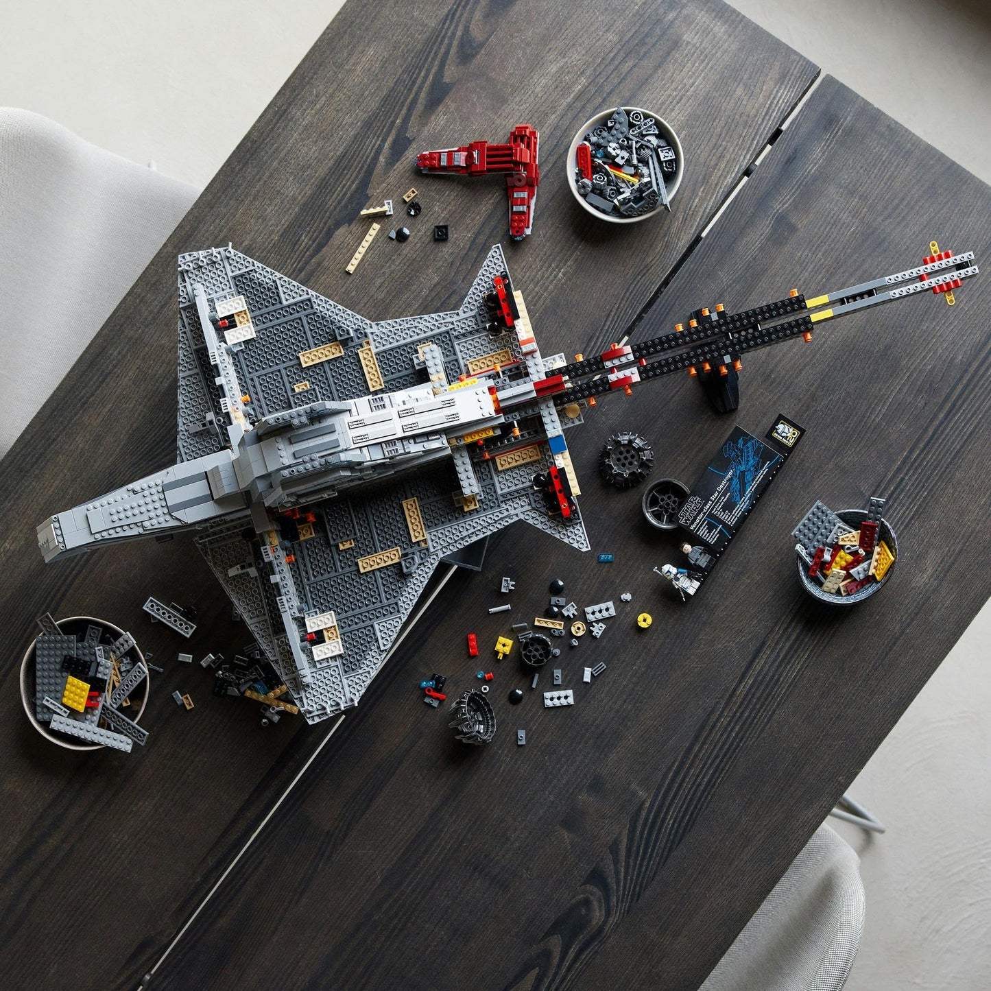 LEGO Star Wars Venator-Class Republic Attack Cruiser 75367 Brick Island