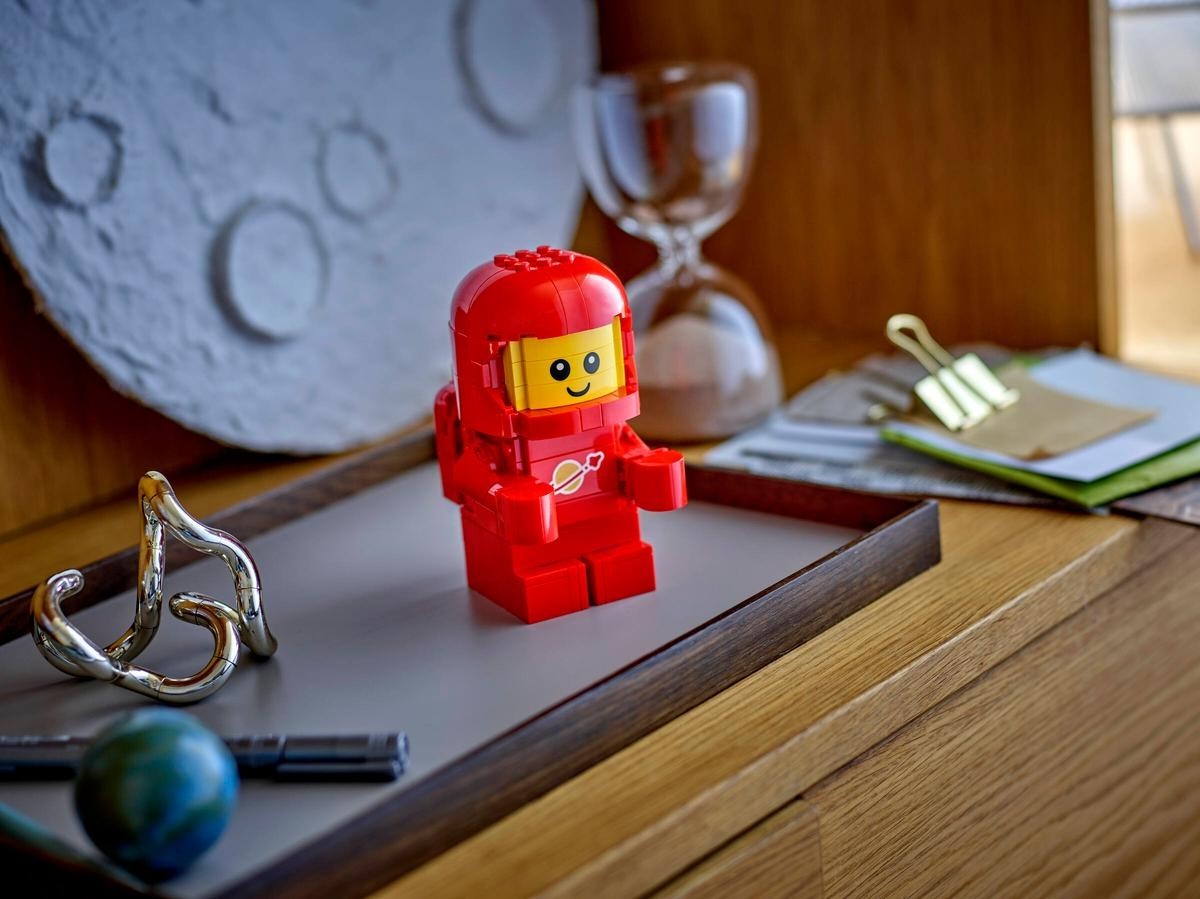 Lego Promo Space 40767 Baby Astronaut