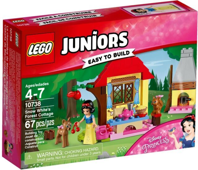 LEGO Juniors 10738 Snow White's Forest Cottage