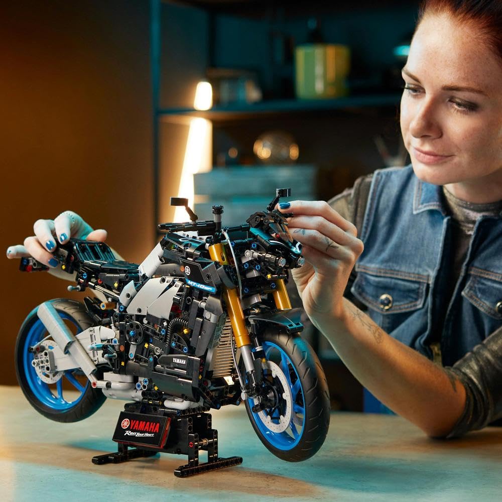 LEGO Technic Yamaha MT-10 SP 42159 Amazon