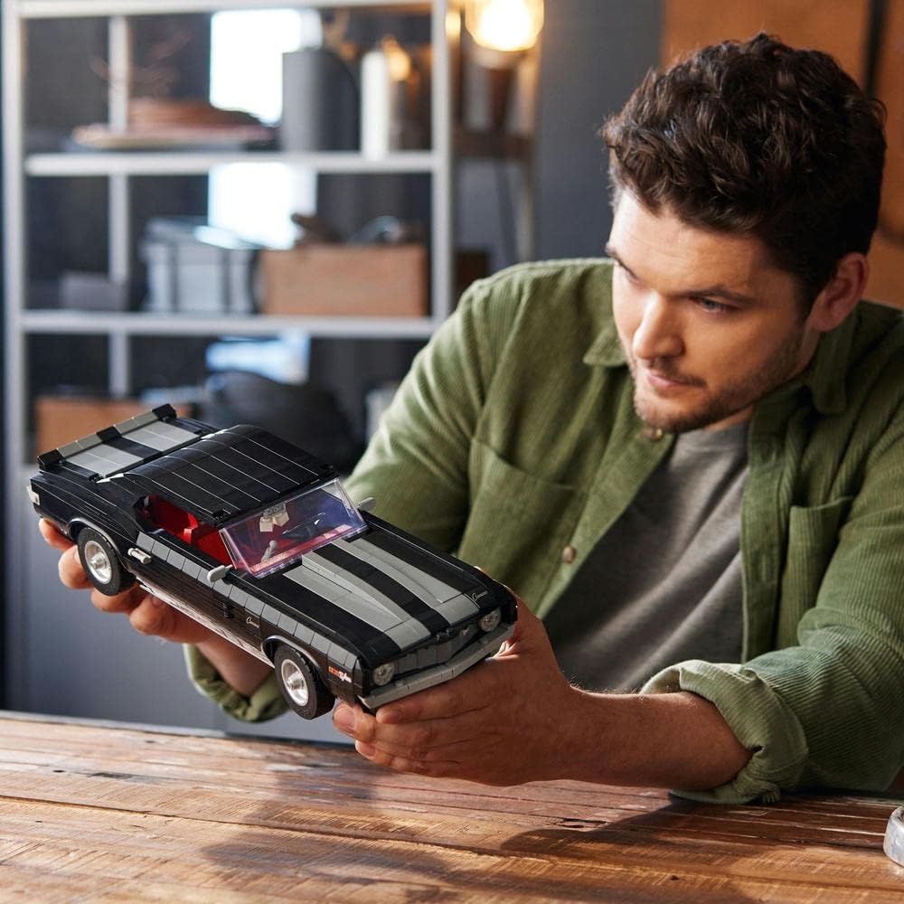 LEGO 10304 Chevrolet Camaro Brick Island