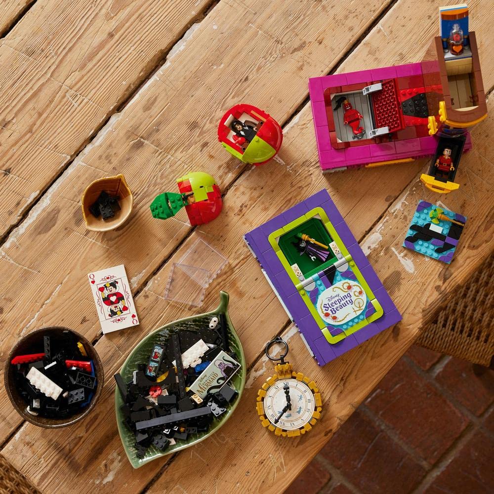 LEGO 43227 Villain Icons Amazon