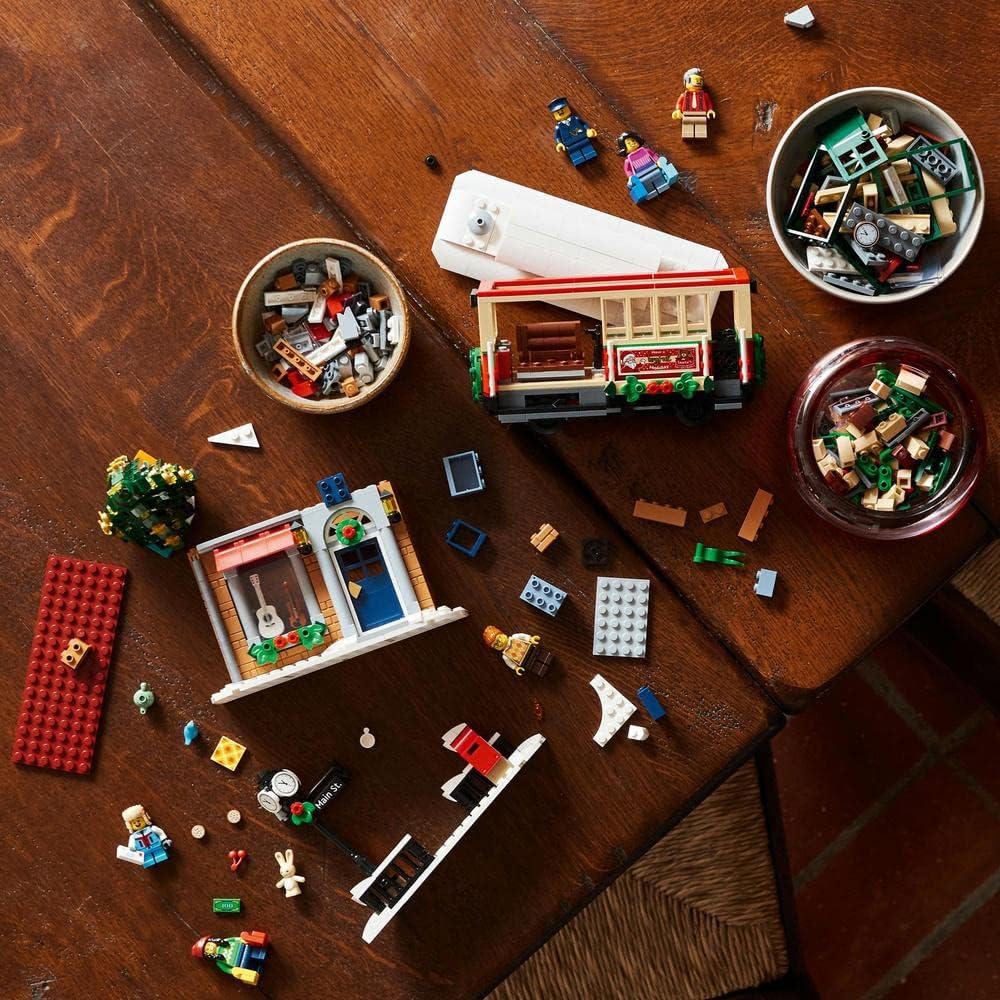 LEGO 10308 Holiday Main Street - New. Amazon