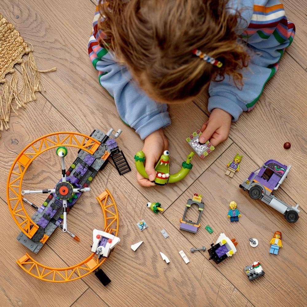 LEGO City 60313 Truck with Space Carousel Brick Island