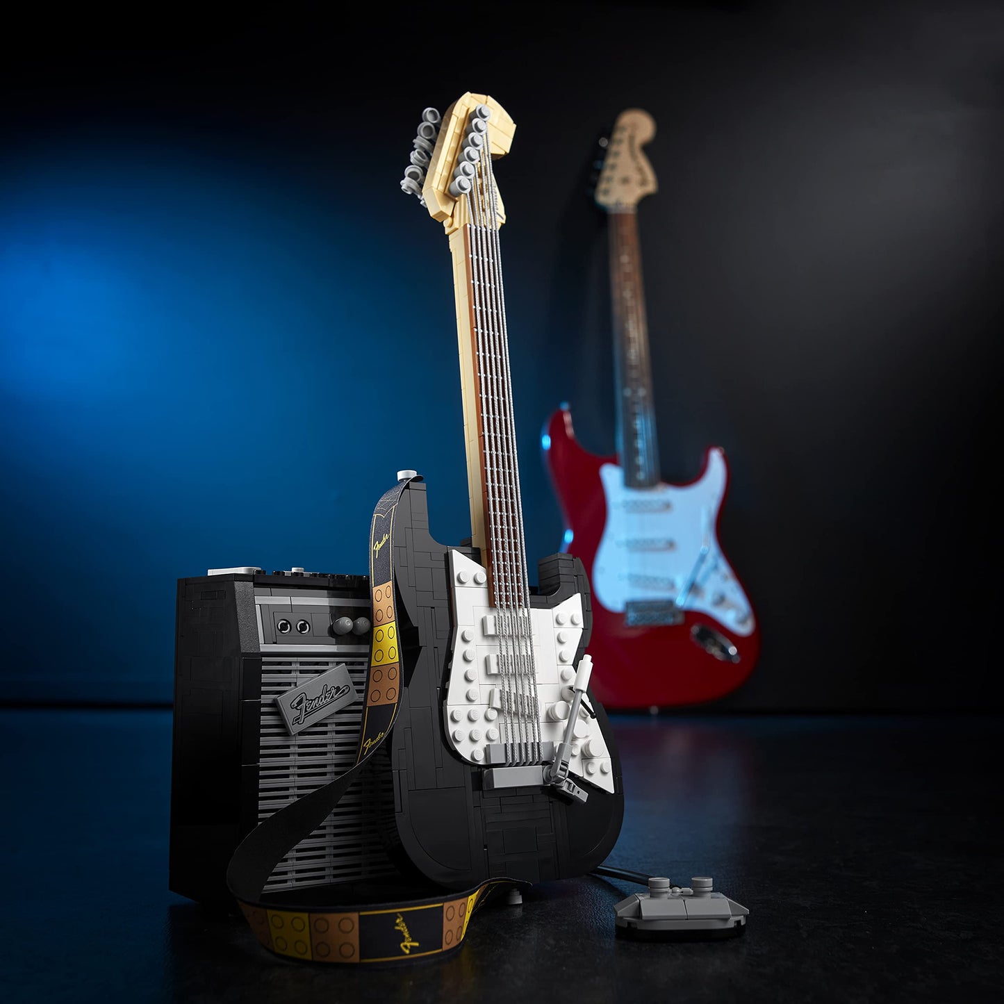 LEGO Ideas 21329 Fender Stratocaster Guitar Amazon