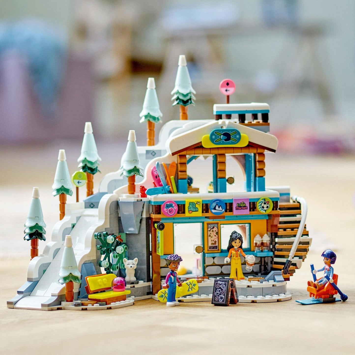 LEGO Friends Holiday Ski Slope and Café 41756 Amazon