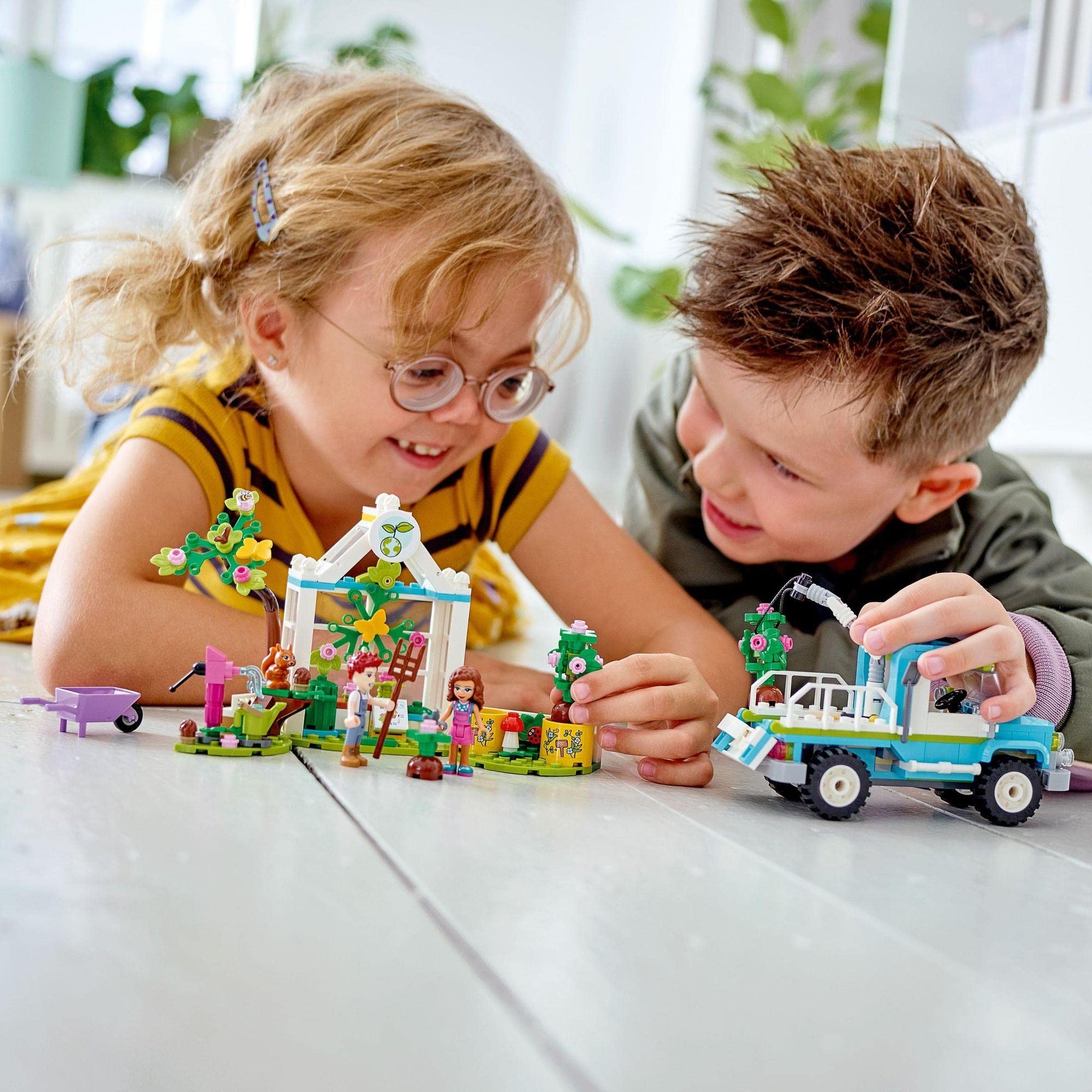 LEGO Friends Tree-Planting Vehicle 41707 Kids Building and Construction Toy, Building Toy, Role Play Toy Amazon