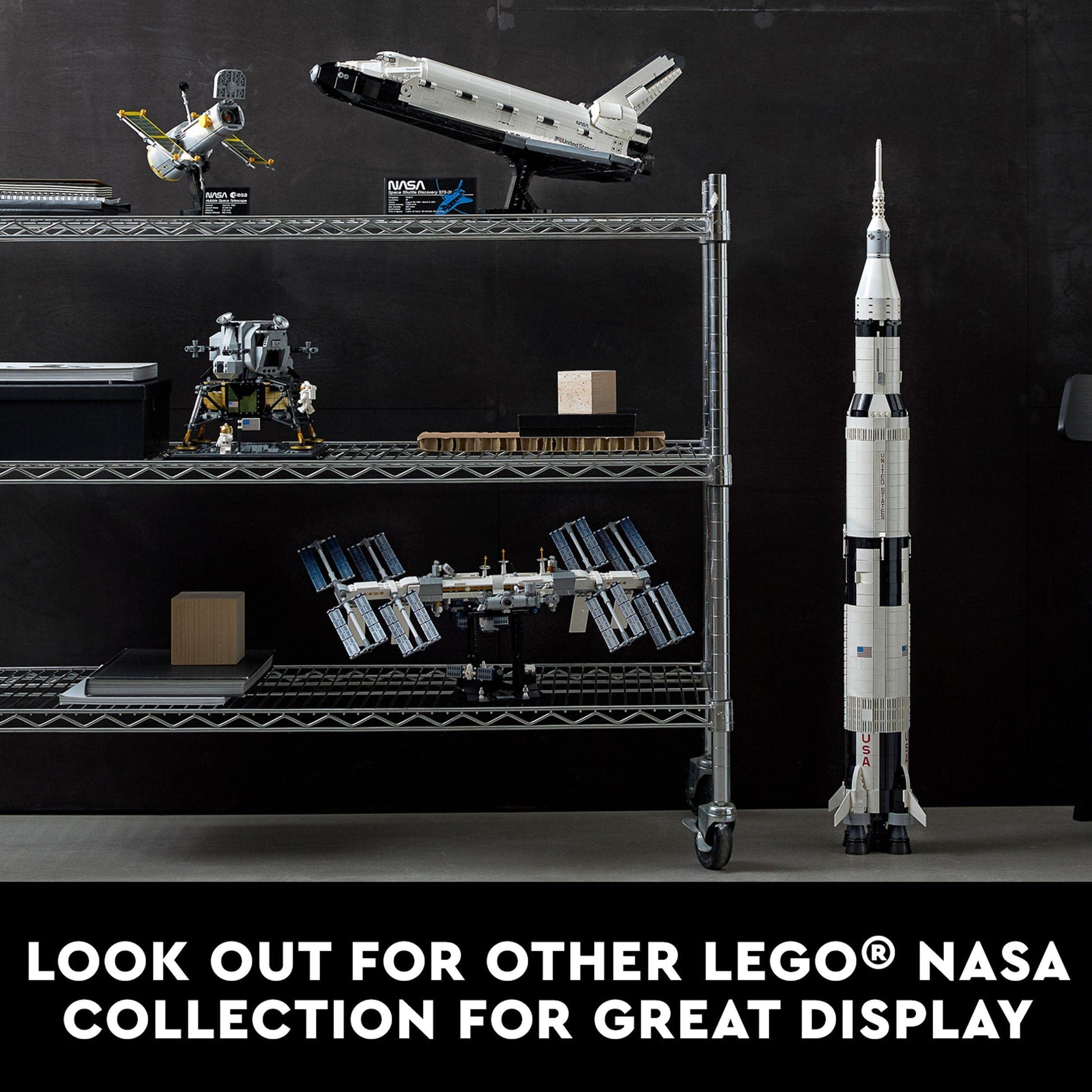 LEGO Creator Expert NASA Space Shuttle Discovery (10283) Amazon