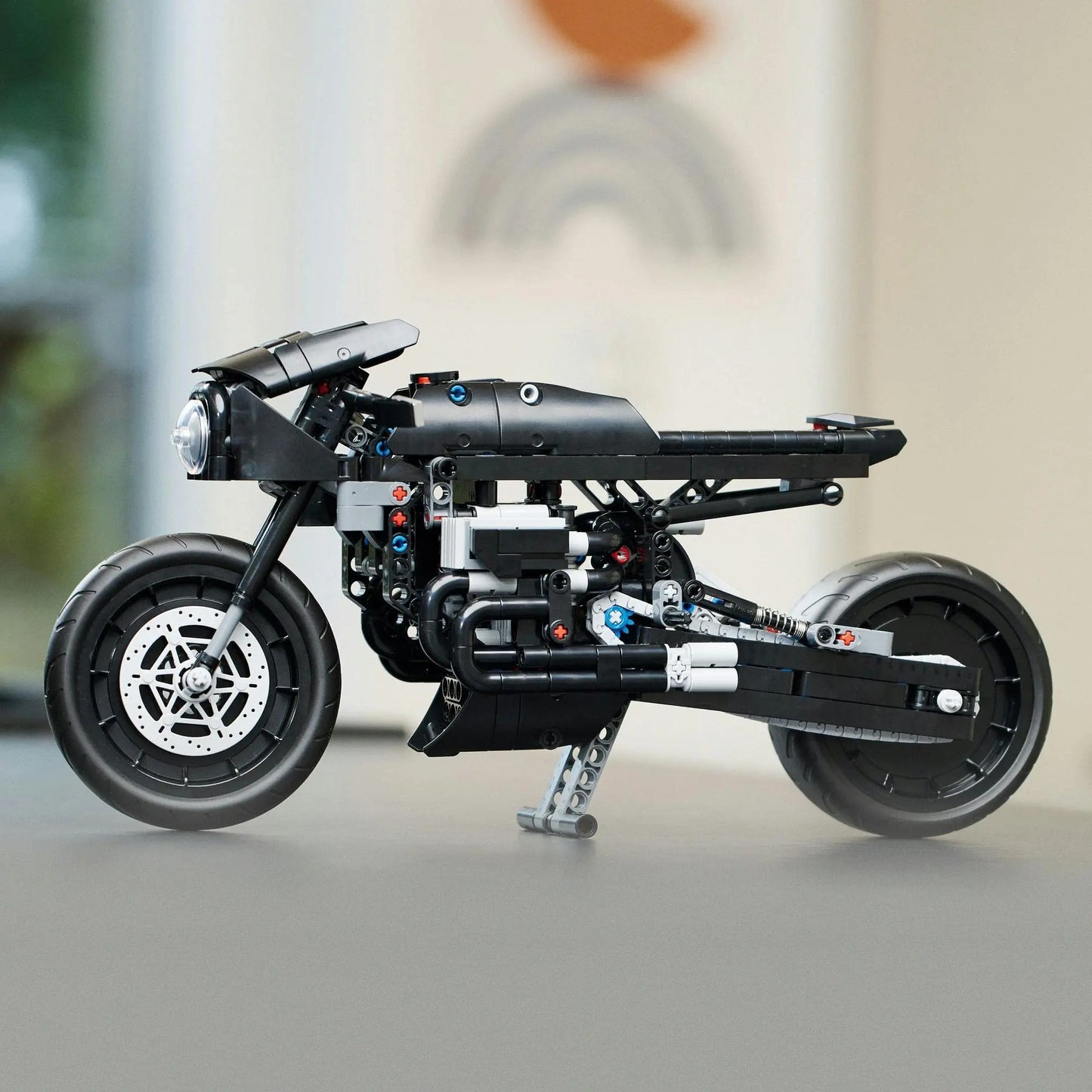 LEGO® Technic The Batman – BATCYCLE™ 42155 Amazon