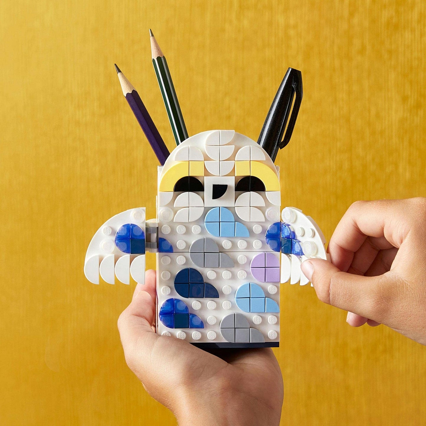 LEGO DOTS Hedwig Pencil Holder 41809 DIY Desk Kit Amazon