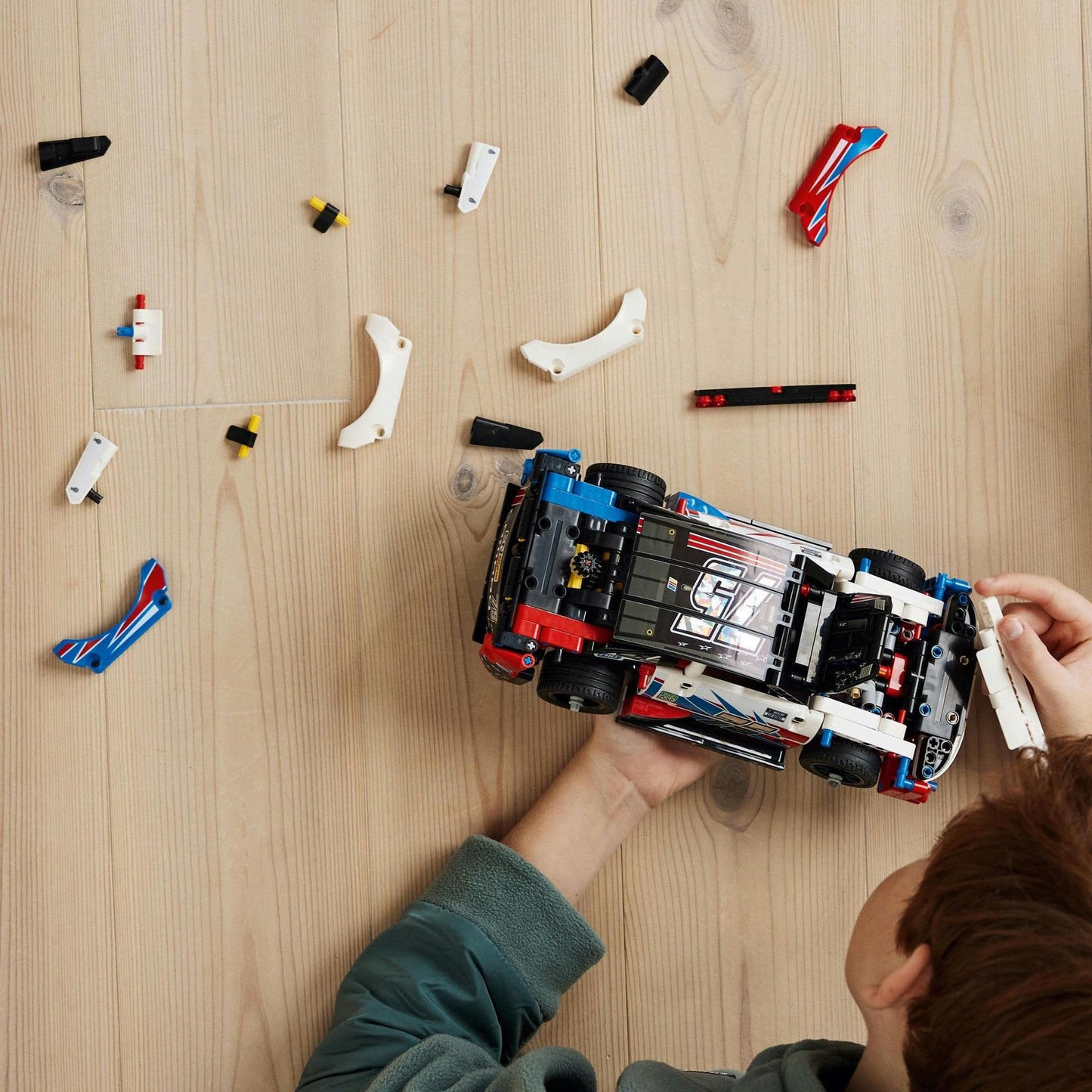 LEGO Technic NASCAR Next Gen Chevrolet Camaro ZL1 42153 Amazon