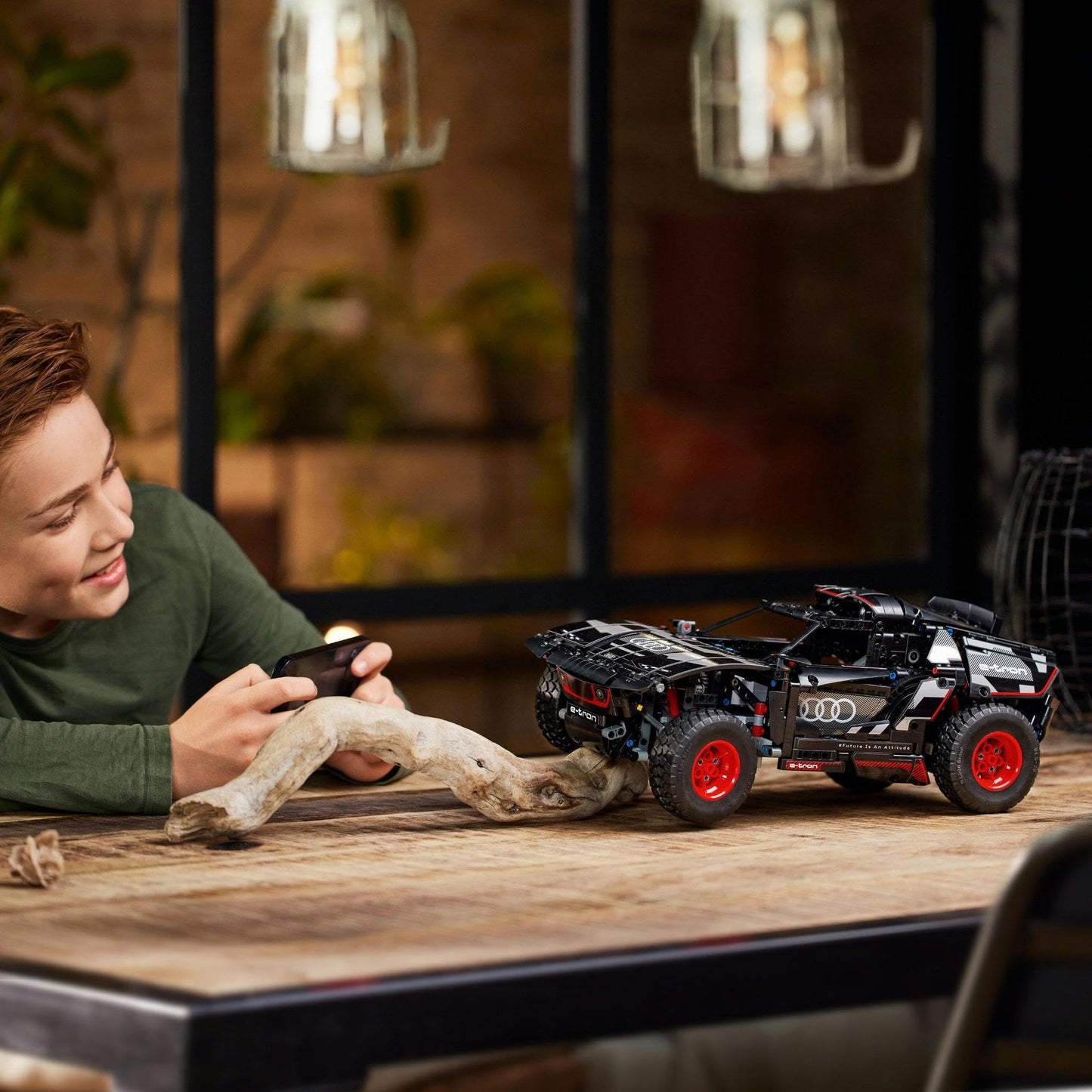 LEGO Technic Audi RS Q e-tron 42160 Amazon