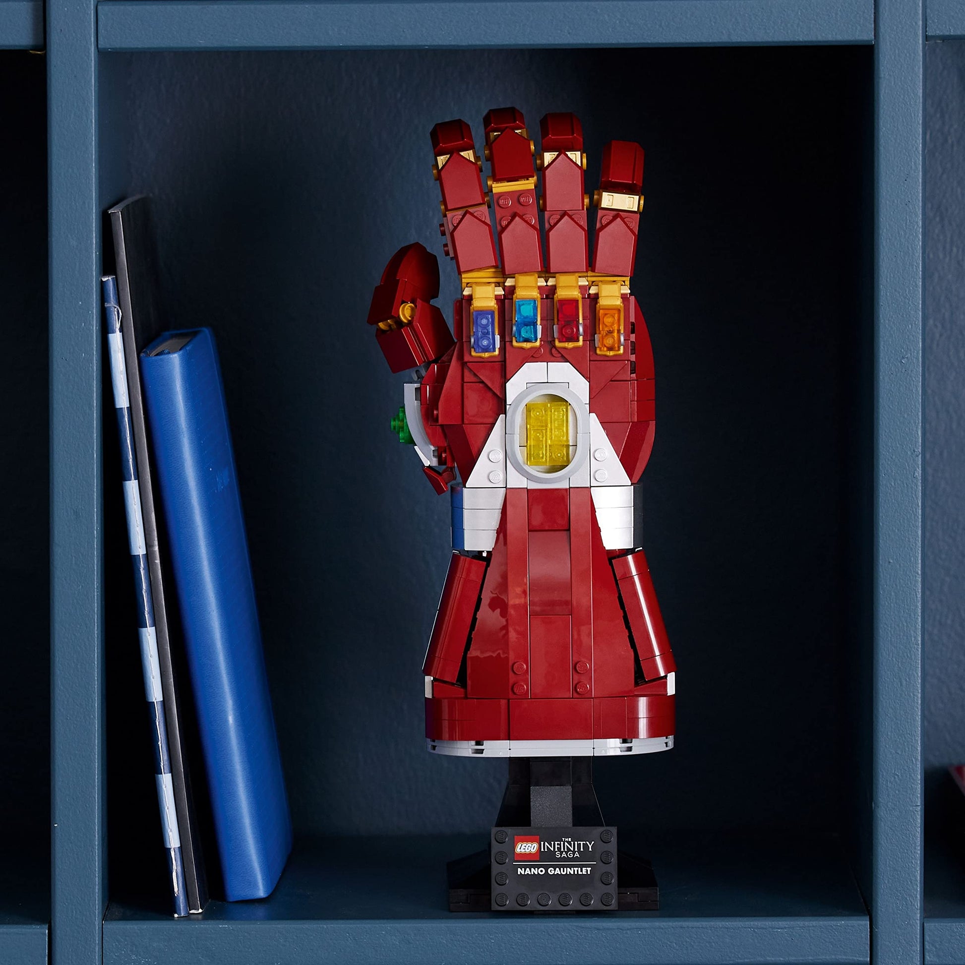 LEGO Super Heroes Marvel Nano Gauntlet 76223 Collectible Building Kit Brick Island
