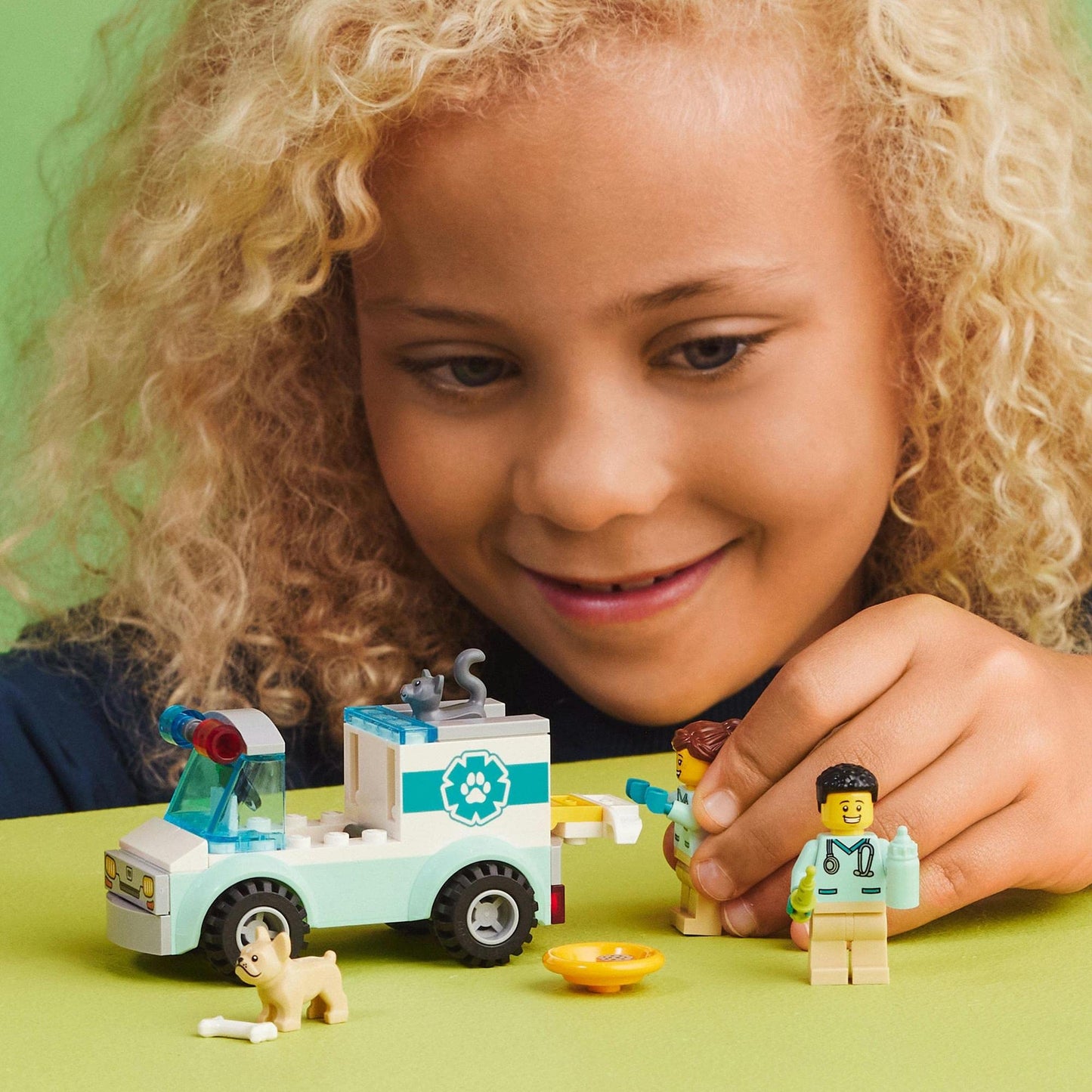 LEGO City Vet Van Rescue 60382 Building Toy Set