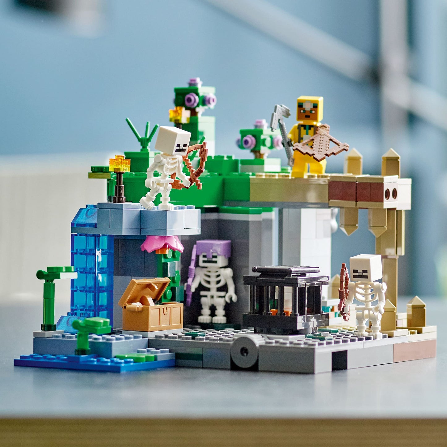 LEGO Minecraft The Skeleton Dungeon 21189 Amazon