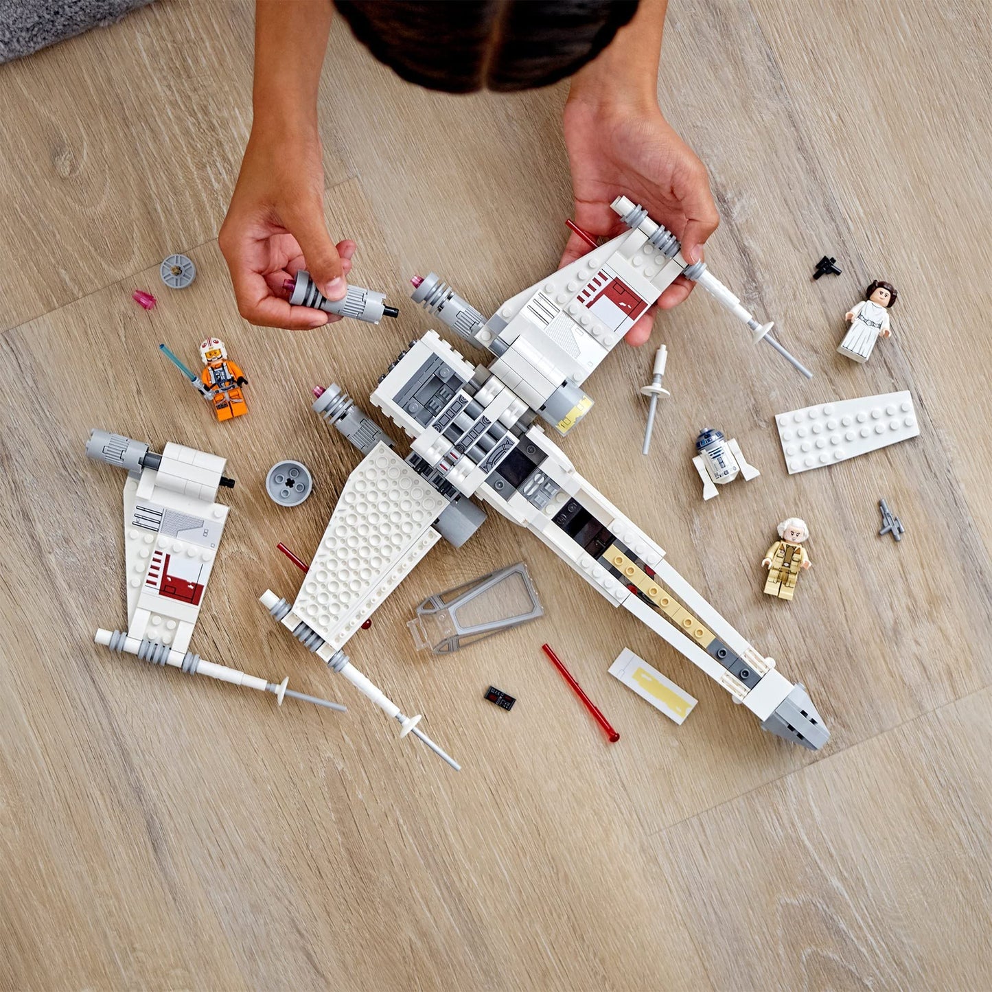 LEGO Star Wars Luke Skywalker’s X-Wing Fighter 75301 Amazon