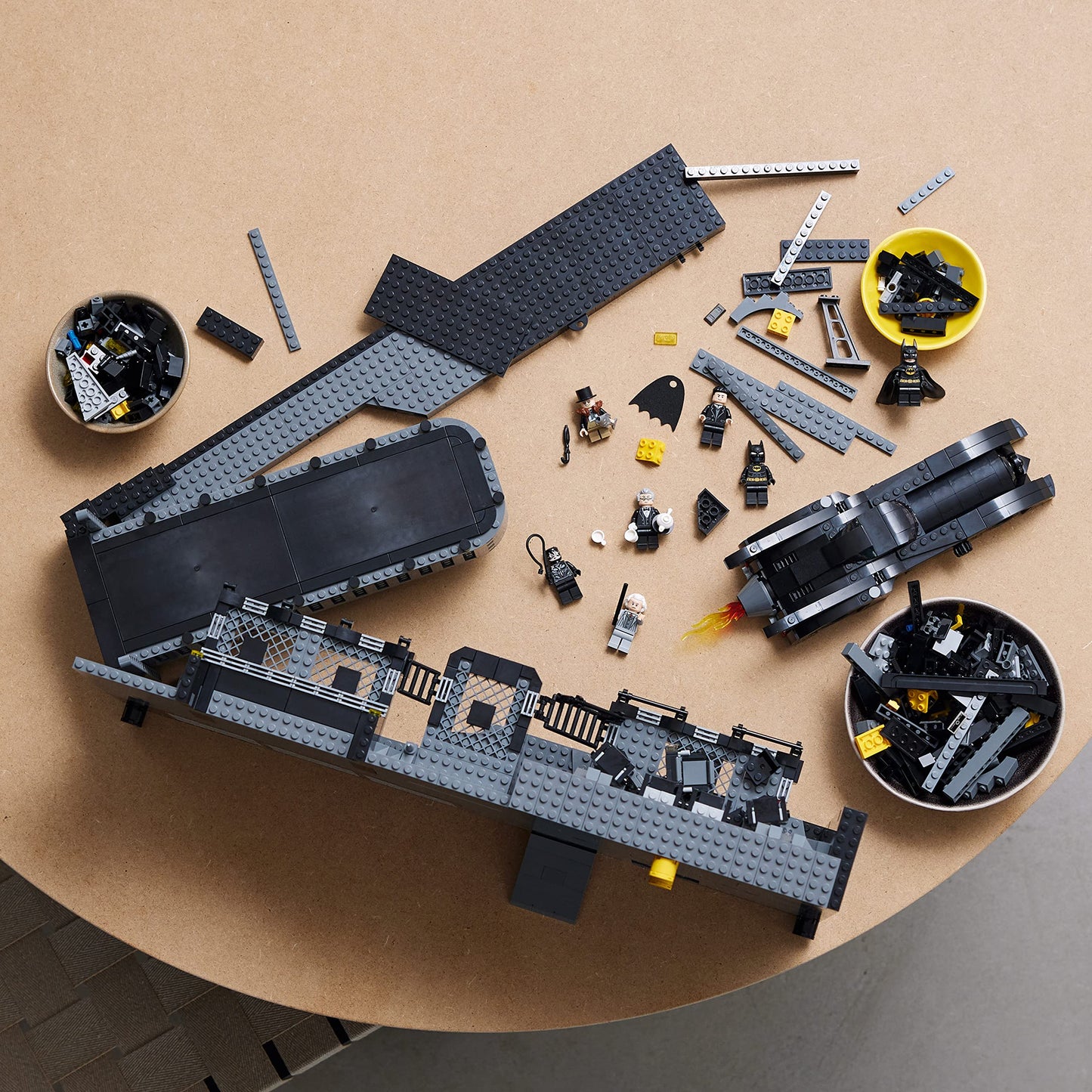 LEGO 76252 Batcave – Shadow Box - New. Amazon