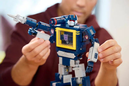 LEGO® Icons Transformers: Soundwave 10358 Brick Island