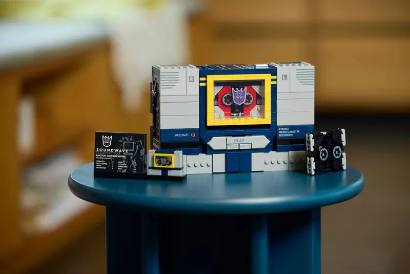 LEGO® Icons Transformers: Soundwave 10358 Brick Island