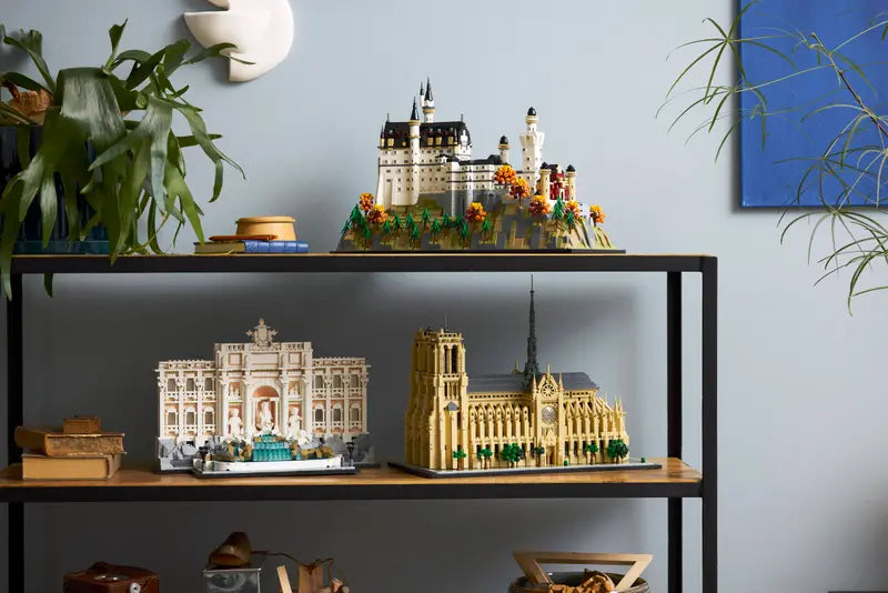LEGO Architecture Neuschwanstein Castle 21063 Amazon