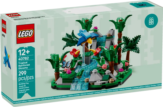 LEGO Tropical Rainforest Diorama 40782