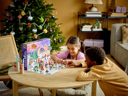 2 Kids playing with LEGO Friends Advent Calendar 41706 