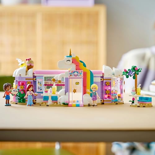 LEGO® Friends Unicorn Dream Café 42684