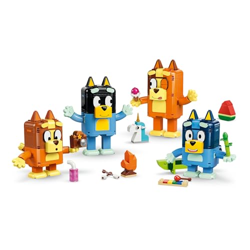 LEGO® Bluey Brick-Built Bluey Family 11217
