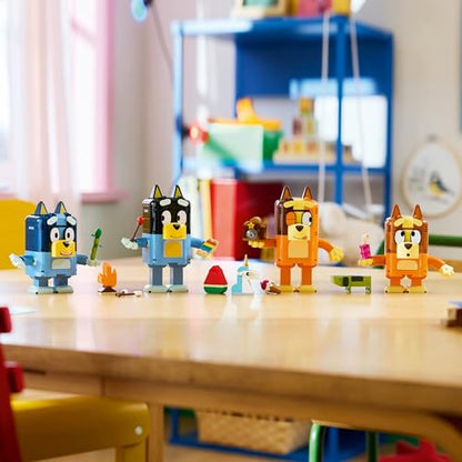 LEGO® Bluey Brick-Built Bluey Family 11217