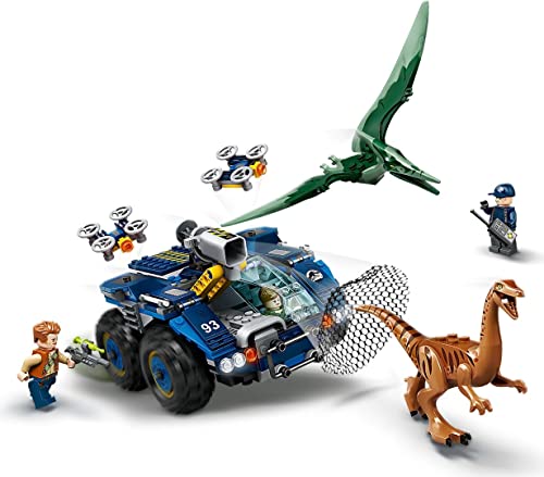 LEGO Jurassic World Gallimimus and Pteranodon Breakout 75940