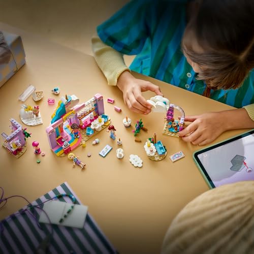 LEGO® Friends Unicorn Dream Café 42684
